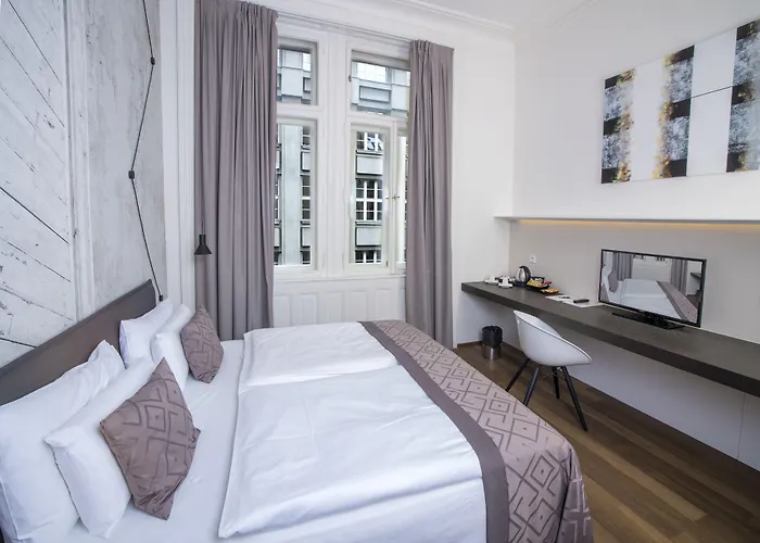 Hotel Golden Crown Praag